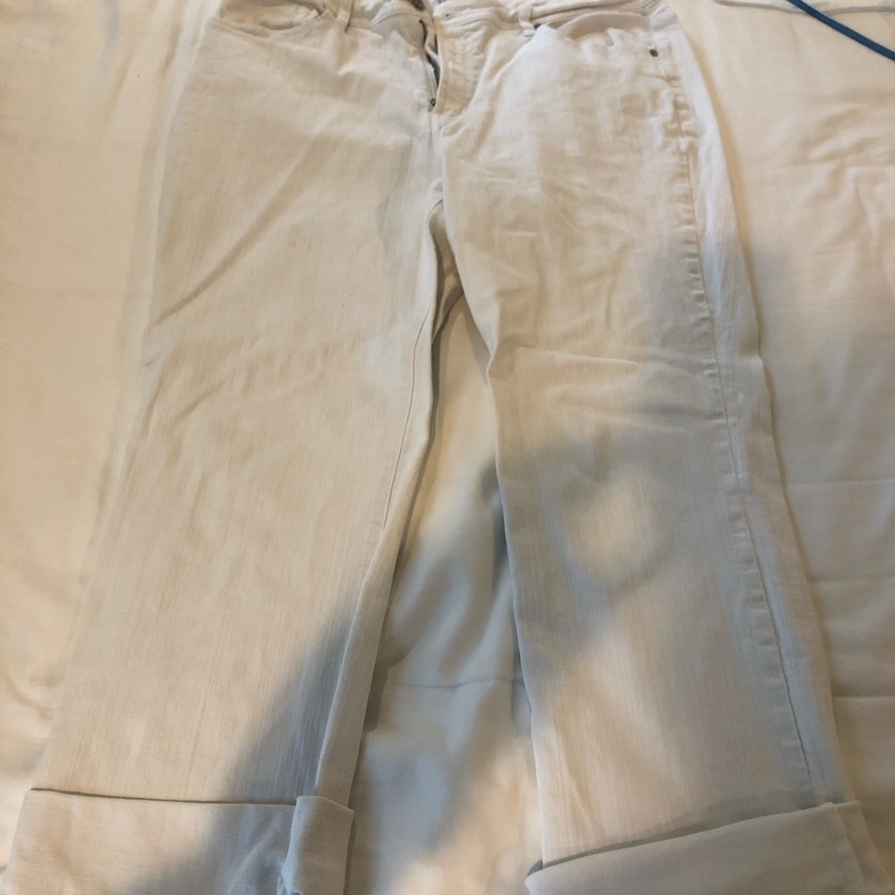 White Jeans Optional Cuffing